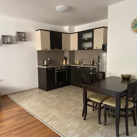 Apartments Dione Pomorie Eksteriør bilde